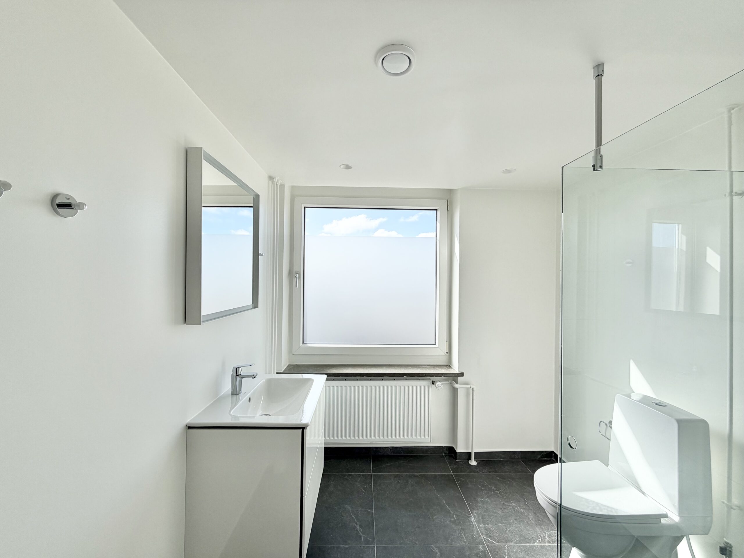 1-room apartment in Nørresundby image 6