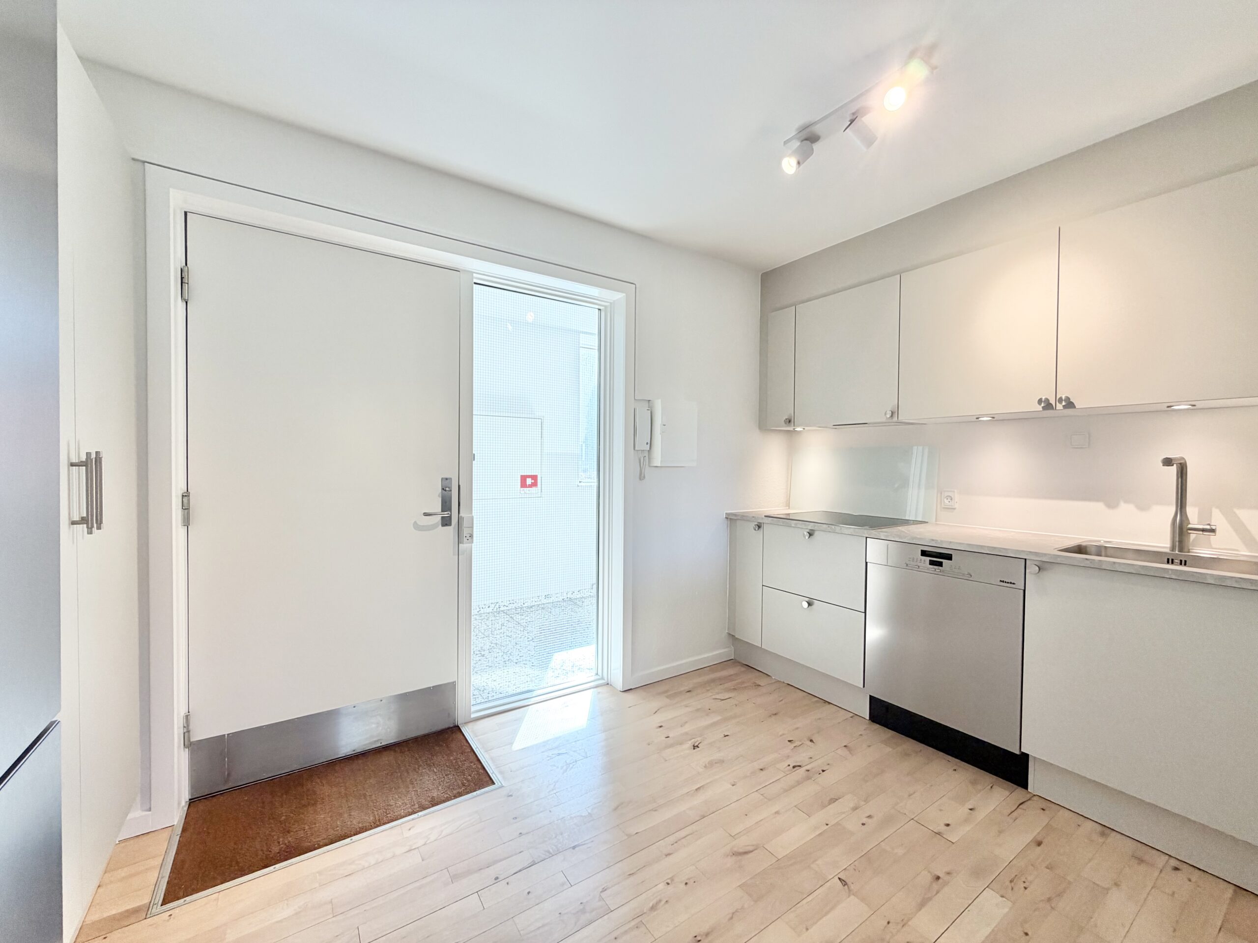 2-room apartment in Ikast image 2